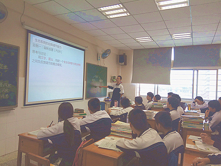 觀(guān)瀾中學(xué)名師團(tuán)隊(duì)來(lái)校考察指導(dǎo)