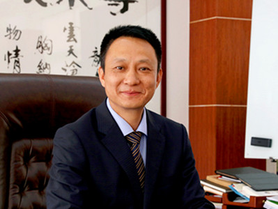 宋遠標董事長當(dāng)選2017年深圳教育十大年度人物